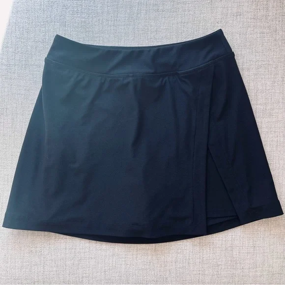 Outdoor Voices Warmup Skort - Picture 2 of 6